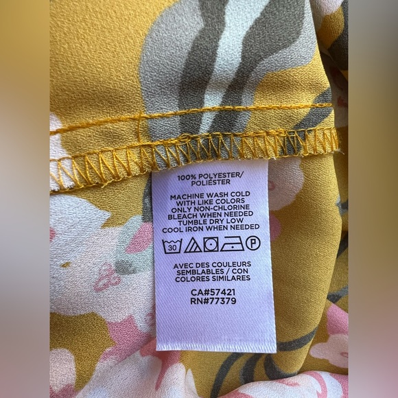 LOFT Outlet Mustard Yellow Floral Sleeveless Blouse with Flutter Sleeves - Picture 4 of 4